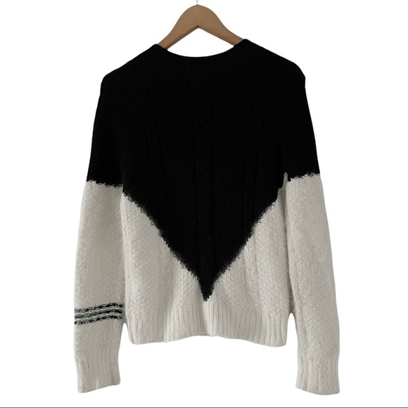 Band Of Outsiders Drowning Cable Crewnck Angora-Blend Sweater - Picture 6 of 12